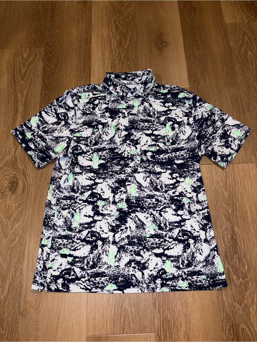 Under Armour Playoff Polo Men’s M Abstract Splatter Camo Print Snow Hill CC Golf